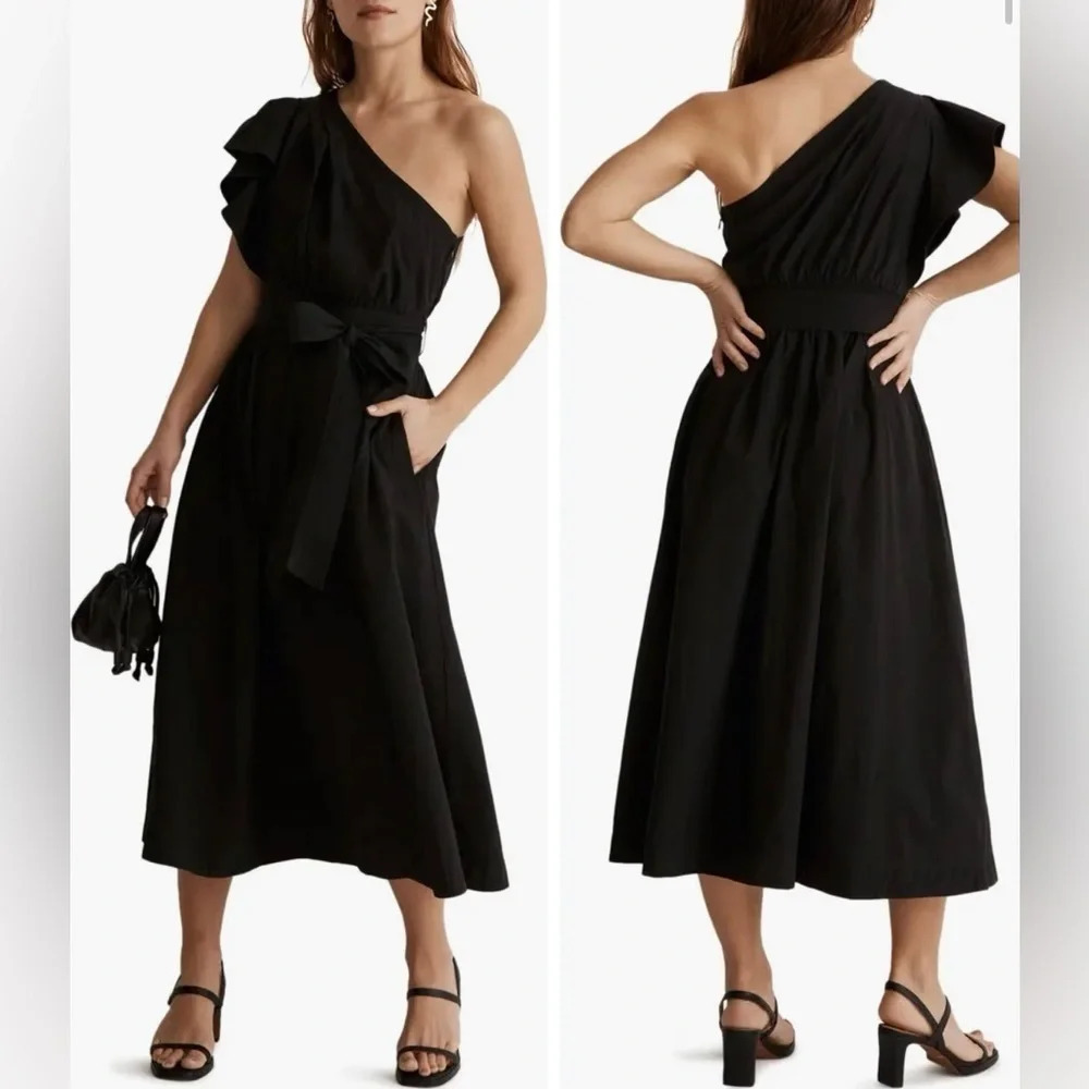 NWT Madewell women’s black ruffle one shoulder mini dress
Size: 00